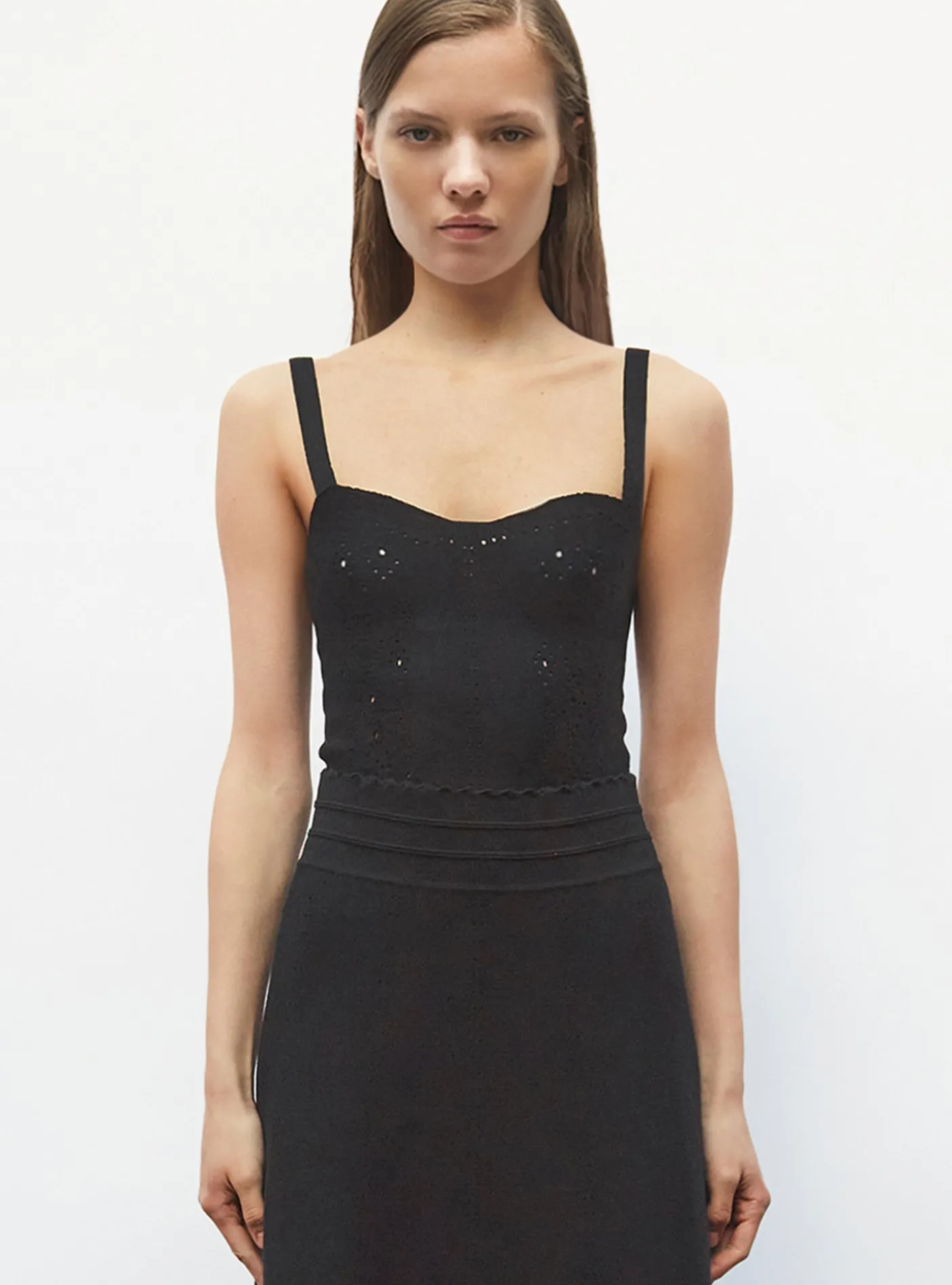 brassière maille broderie anglaise