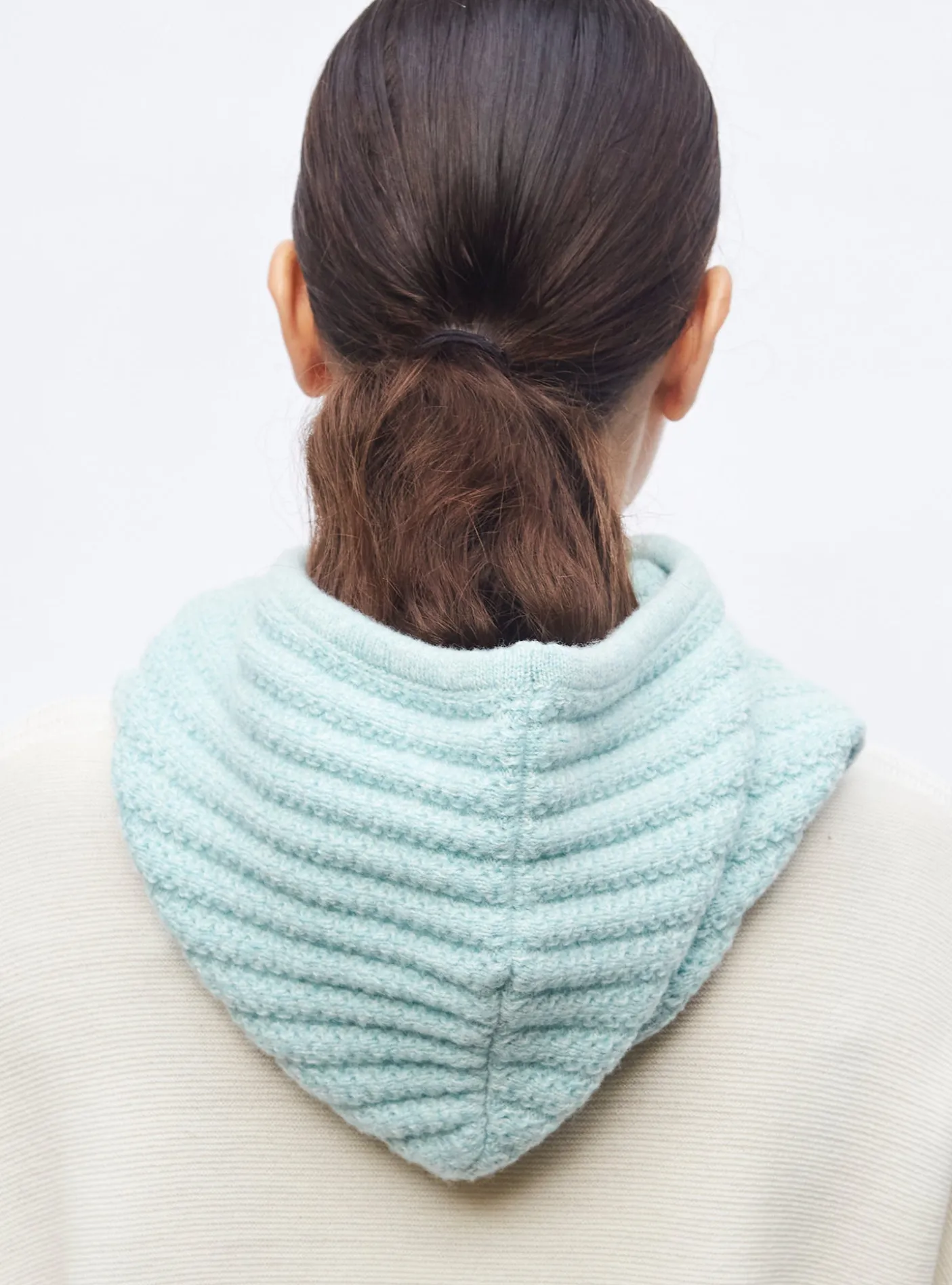cagoule en maille torsadée