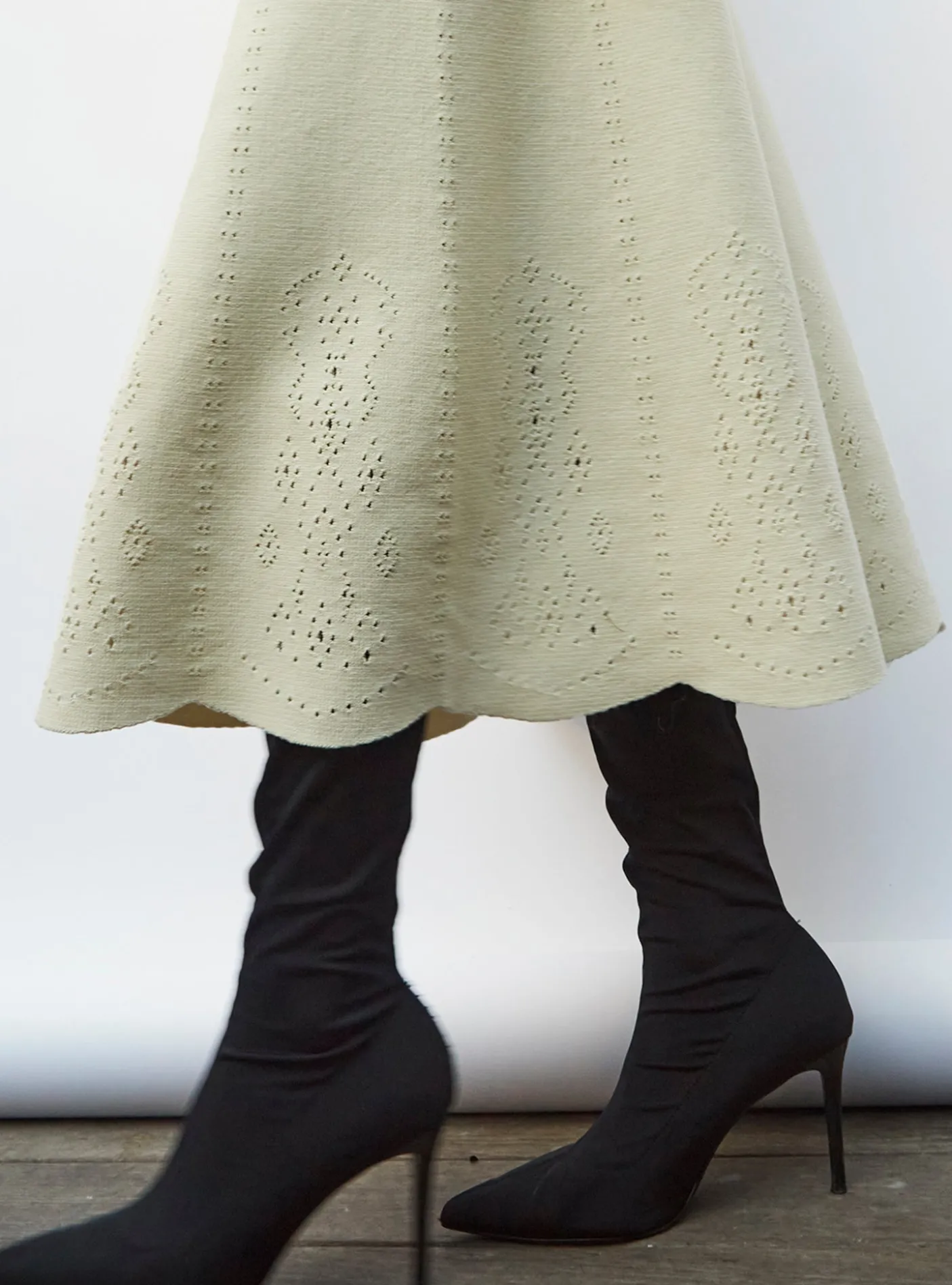 jupe longue maille broderie anglaise