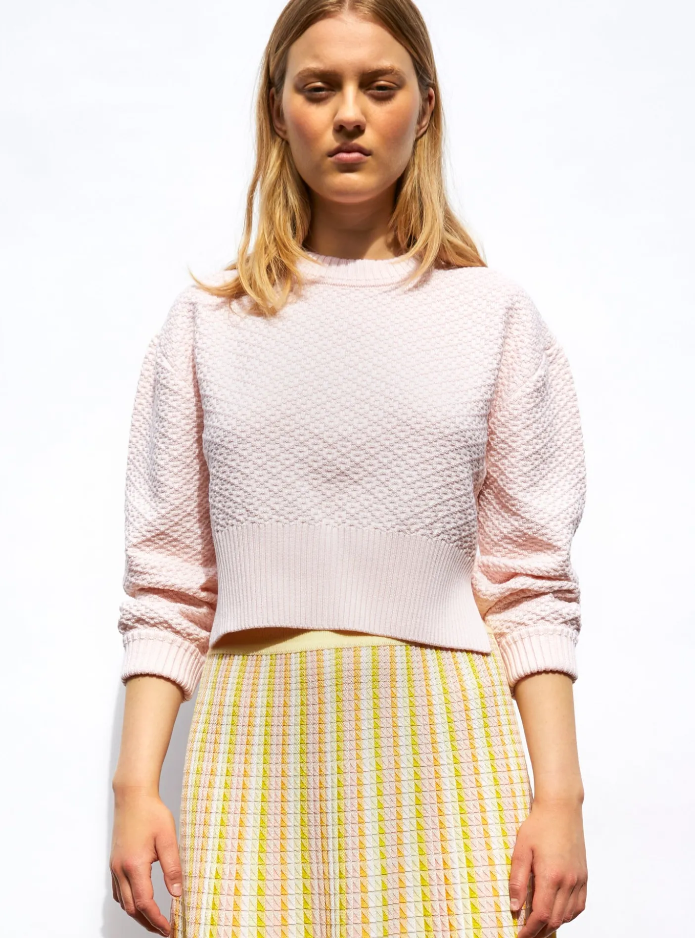 pull court maille damier