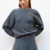 pull loose maille entrelacée