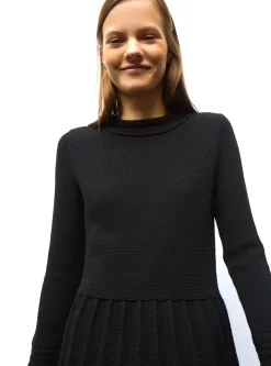 robe en maille guipure stretch
