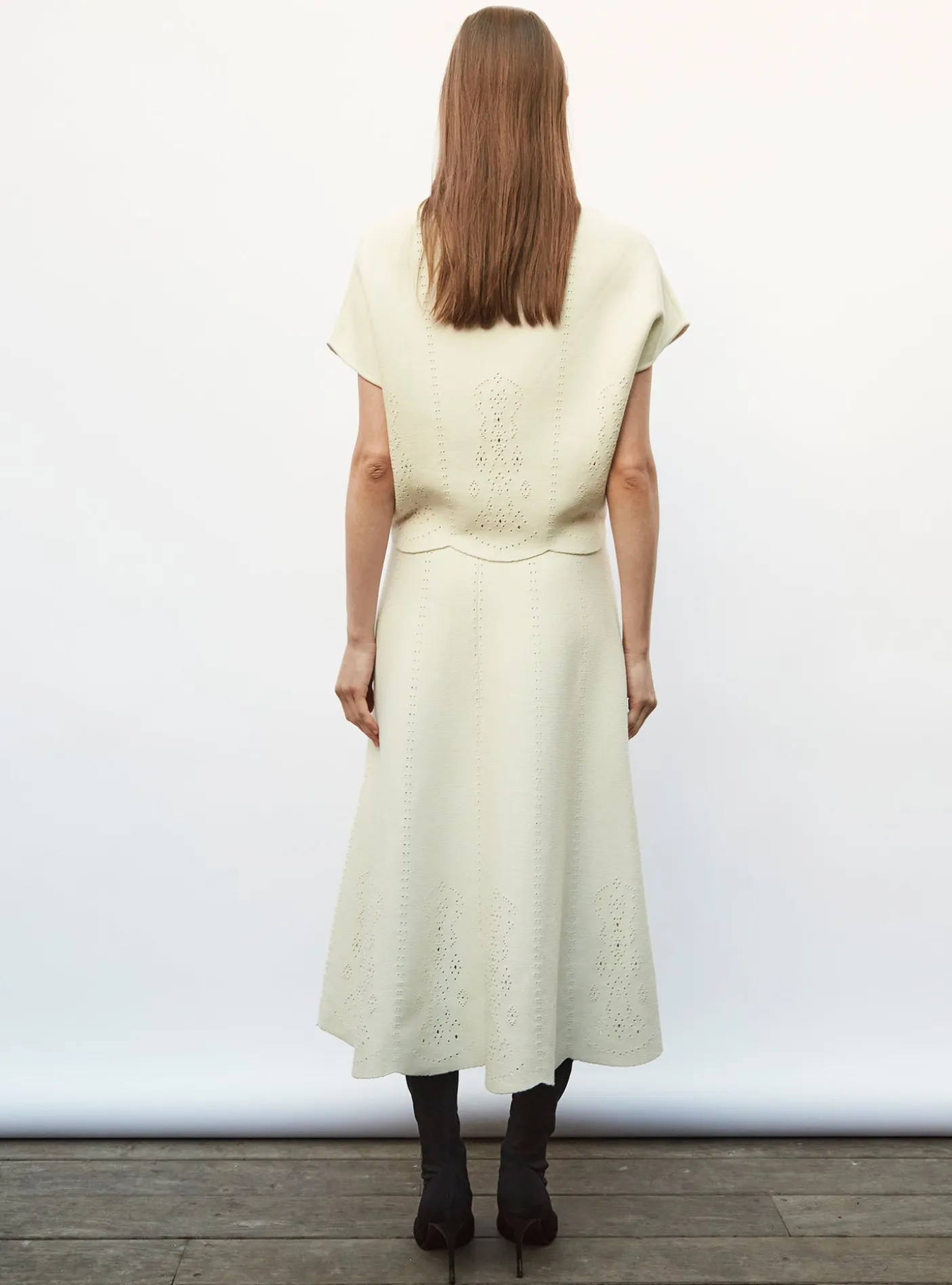 top maille broderie anglaise